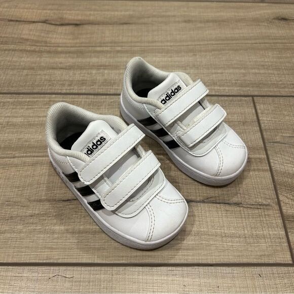 Adidas Grand 2.0 Court Black & White Baby Toddler Sneaker Shoes 5 - Picture 2 of 11